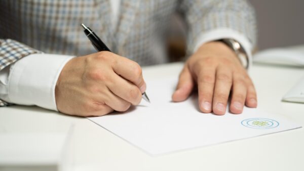 AIに書かせたレポートを提出して退学寸前になったクライアントの話
